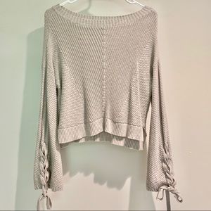 HOLLISTER Bell Sleeve Sweater